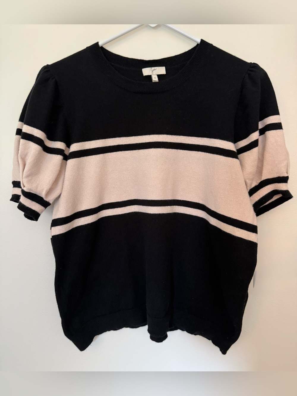 Joie Cotton Cashmere Black and Creme Crewneck Puff Sleeve Size Medium